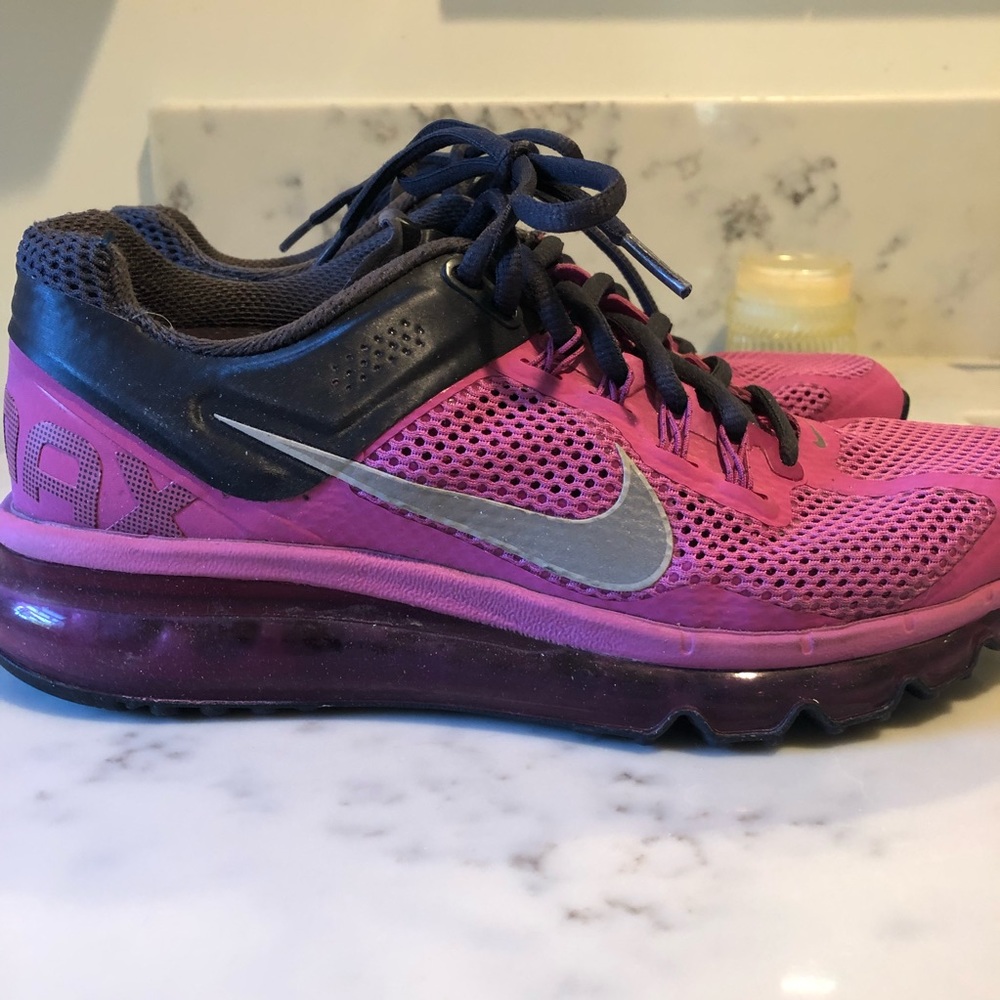 Nike air max.
